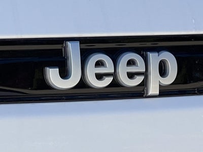 2027 Jeep Grand Cherokee GRAND CHEROKEE LIMITED 4X4