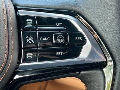 2026 Jeep Grand Cherokee GRAND CHEROKEE SUMMIT 4X4