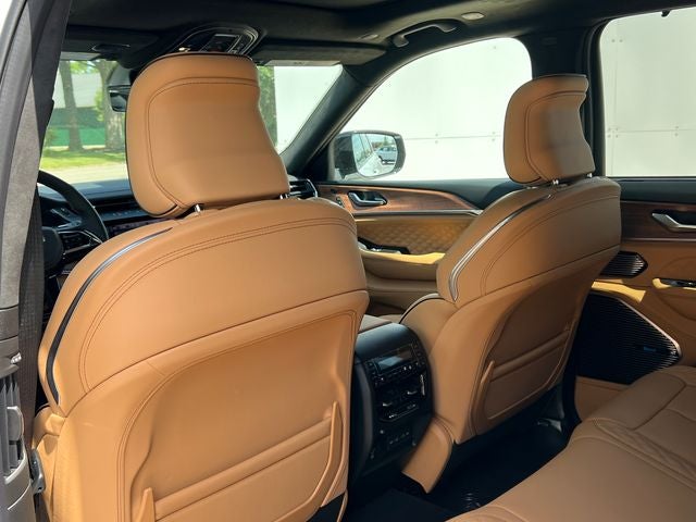 2026 Jeep Grand Cherokee GRAND CHEROKEE SUMMIT 4X4