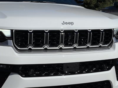 2027 Jeep Grand Cherokee GRAND CHEROKEE SUMMIT 4X4