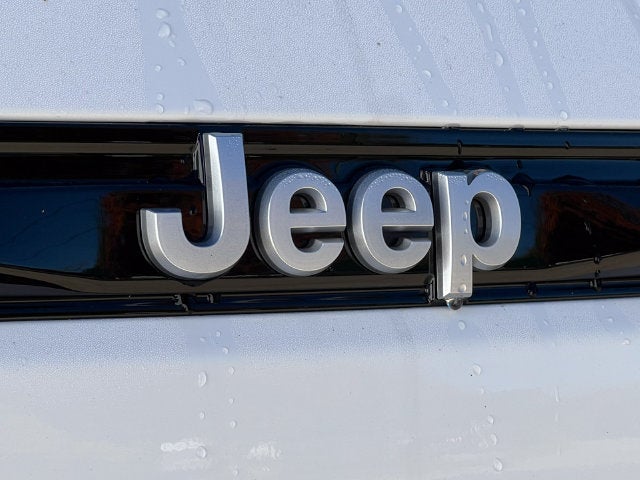 2027 Jeep Grand Cherokee GRAND CHEROKEE SUMMIT 4X4