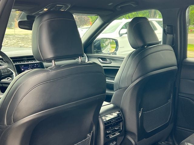 2024 Jeep Grand Cherokee L Altitude 4x4
