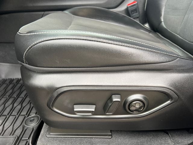 2024 Jeep Grand Cherokee L Altitude X 4x4