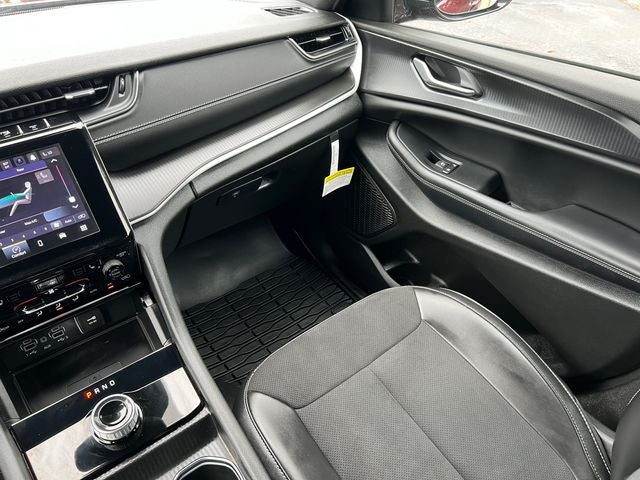 2024 Jeep Grand Cherokee L Altitude X 4x4