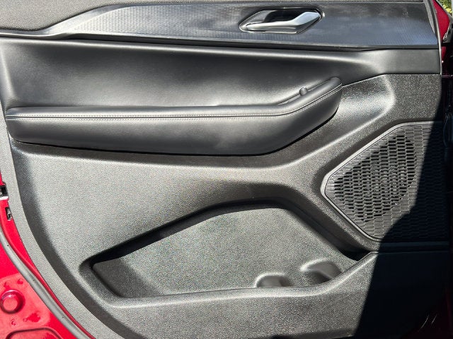 2025 Jeep Grand Cherokee L Altitude 4x4