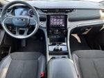 2025 Jeep Grand Cherokee L Altitude 4x4