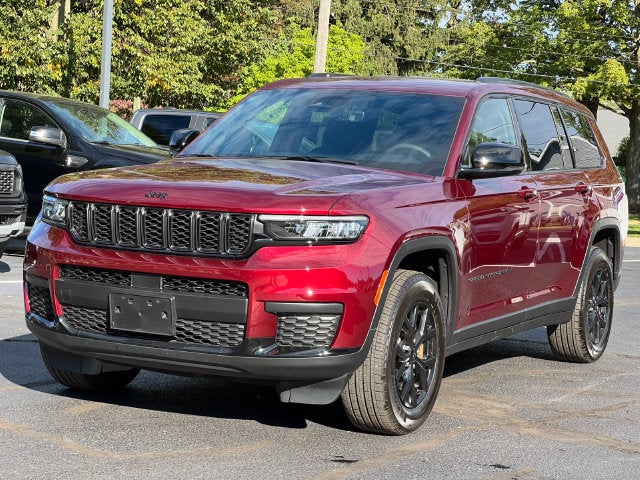 2025 Jeep Grand Cherokee L Altitude 4x4