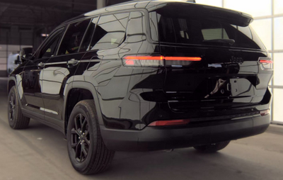 2025 Jeep Grand Cherokee L Altitude 4x4
