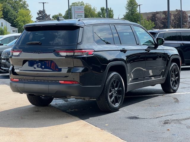 2025 Jeep Grand Cherokee L Altitude 4x4