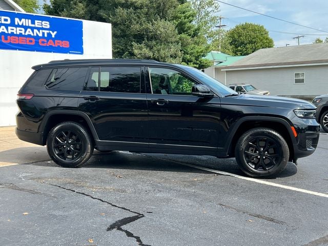 2025 Jeep Grand Cherokee L Altitude 4x4