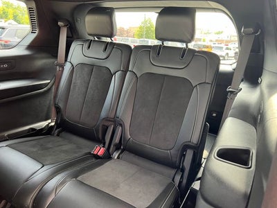2025 Jeep Grand Cherokee L Altitude 4x4