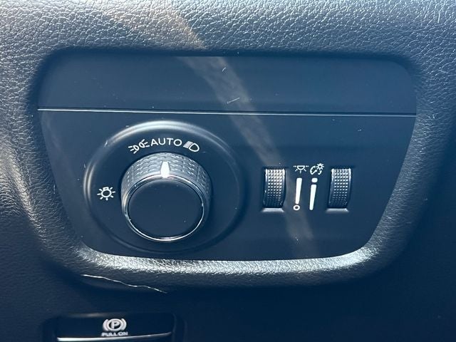 2022 Jeep Grand Cherokee L Altitude