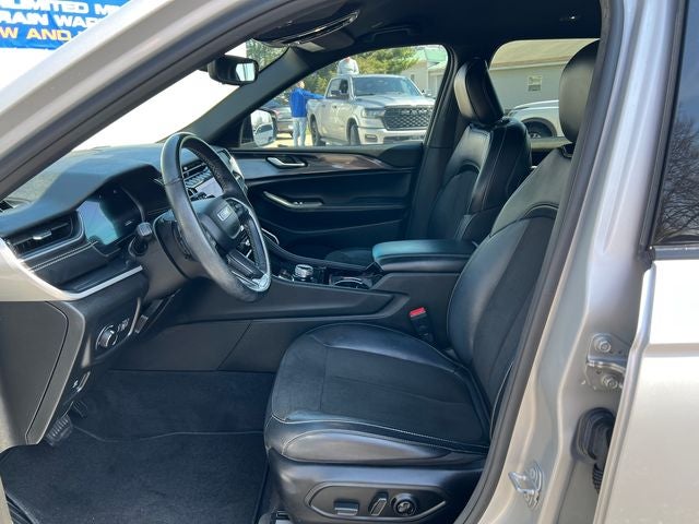 2022 Jeep Grand Cherokee L Altitude