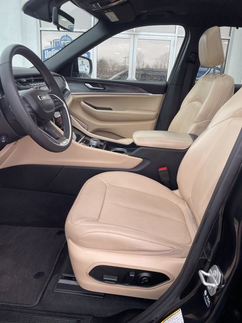 2024 Jeep Grand Cherokee L Limited 4x4