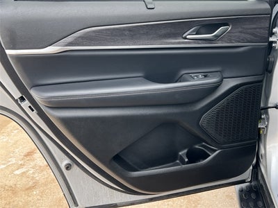 2025 Jeep Grand Cherokee L Limited 4x4