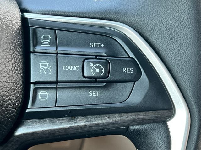 2025 Jeep Grand Cherokee L Limited 4x4