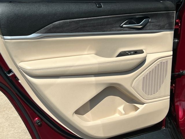 2025 Jeep Grand Cherokee L Limited 4x4