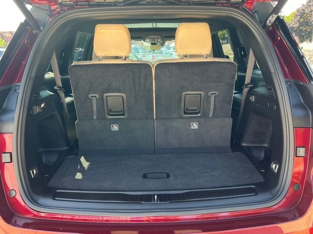2025 Jeep Grand Cherokee L Limited 4x4