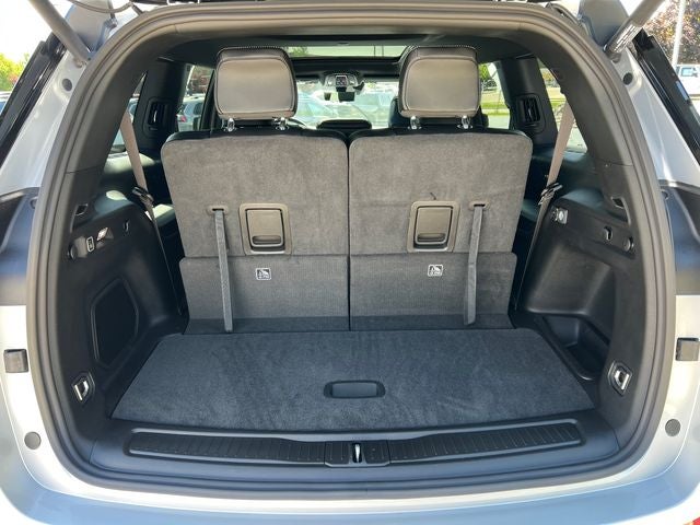 2026 Jeep Grand Cherokee GRAND CHEROKEE L LIMITED RESERVE 4X4