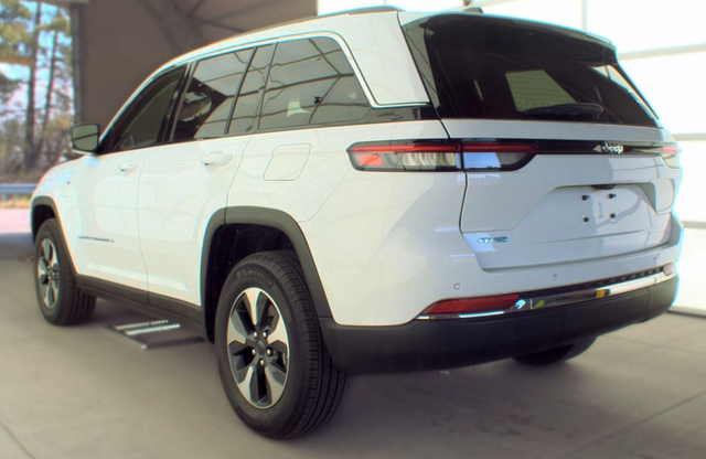 2022 Jeep Grand Cherokee 4xe Limited 4x4