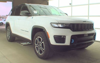 2023 Jeep Grand Cherokee 4xe Trailhawk