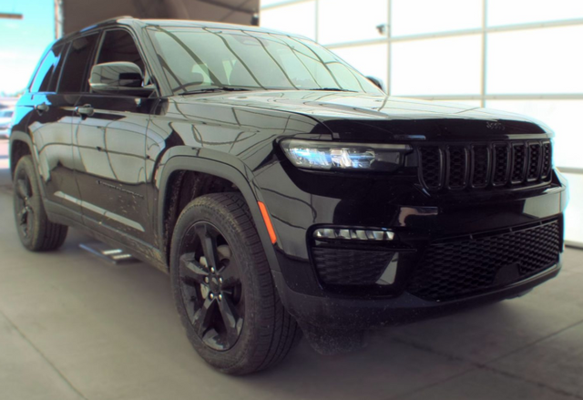 2022 Jeep Grand Cherokee 4xe Trailhawk 4x4
