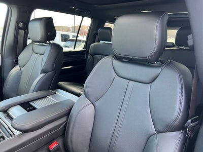 2026 Jeep Grand Wagoneer GRAND WAGONEER UPLAND 4X4