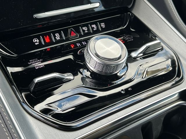 2026 Jeep Grand Wagoneer GRAND WAGONEER UPLAND 4X4