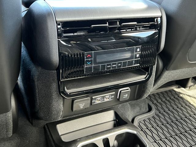 2026 Jeep Grand Wagoneer GRAND WAGONEER UPLAND 4X4