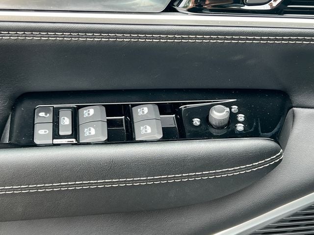 2026 Jeep Grand Wagoneer GRAND WAGONEER UPLAND 4X4