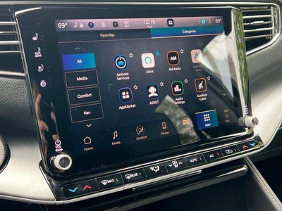 2026 Jeep Grand Wagoneer GRAND WAGONEER UPLAND 4X4