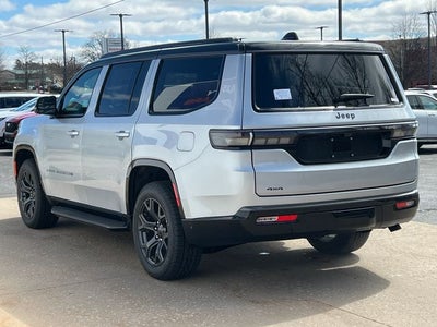 2026 Jeep Grand Wagoneer GRAND WAGONEER UPLAND 4X4