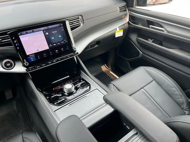 2026 Jeep Grand Wagoneer GRAND WAGONEER UPLAND 4X4