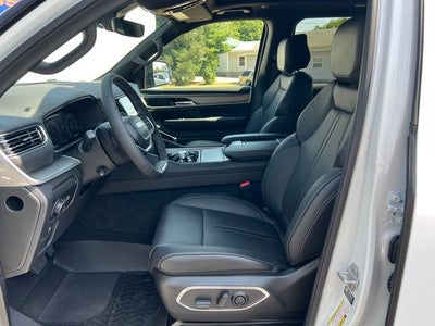 2026 Jeep Grand Wagoneer GRAND WAGONEER UPLAND 4X4