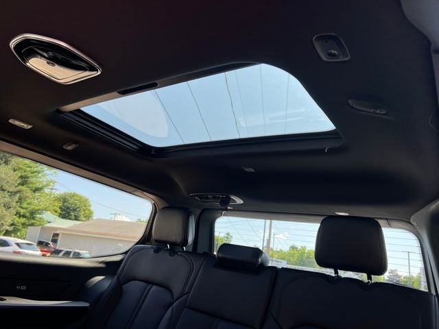 2026 Jeep Grand Wagoneer GRAND WAGONEER UPLAND 4X4