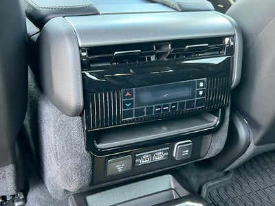 2026 Jeep Grand Wagoneer GRAND WAGONEER UPLAND 4X4