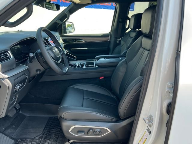 2026 Jeep Grand Wagoneer GRAND WAGONEER UPLAND 4X4