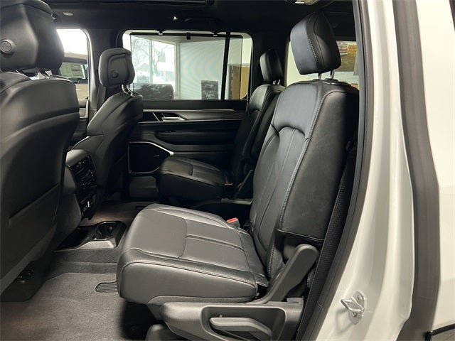 2026 Jeep Grand Wagoneer GRAND WAGONEER LIMITED RESERVE 4X4