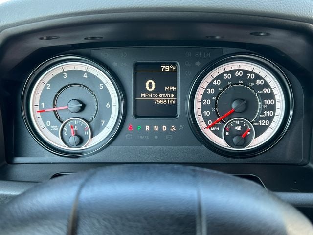 2018 RAM 1500 Express Quad Cab 4x4 6'4' Box