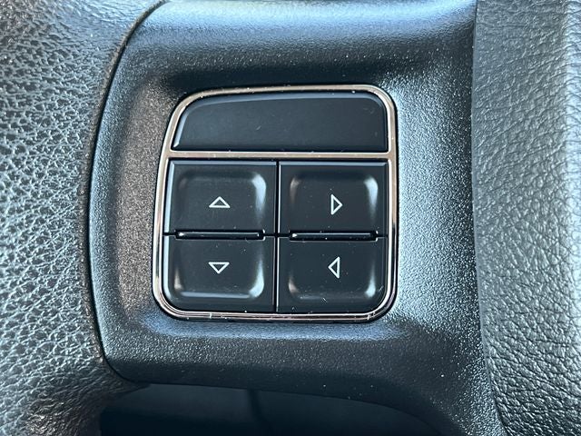 2018 RAM 1500 Express Quad Cab 4x4 6'4' Box