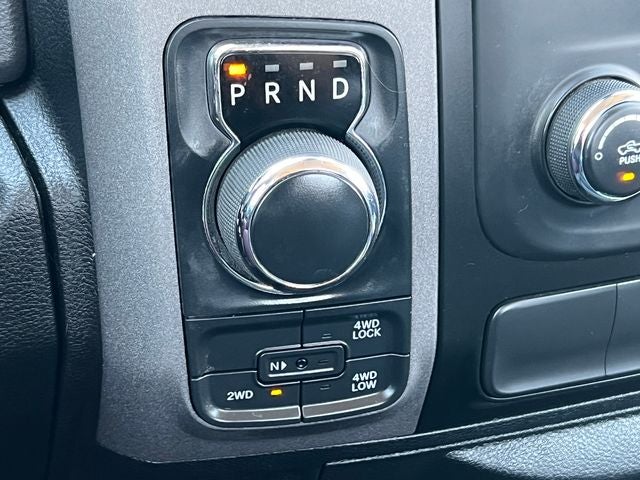 2018 RAM 1500 Express Quad Cab 4x4 6'4' Box