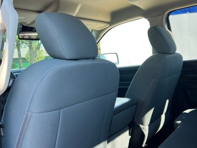 2018 RAM 1500 Express Quad Cab 4x4 6'4' Box