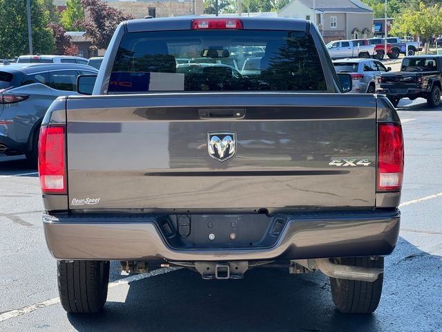2018 RAM 1500 Express Quad Cab 4x4 6'4' Box