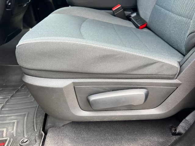 2021 RAM 1500 Classic Warlock Quad Cab 4x4 6'4' Box