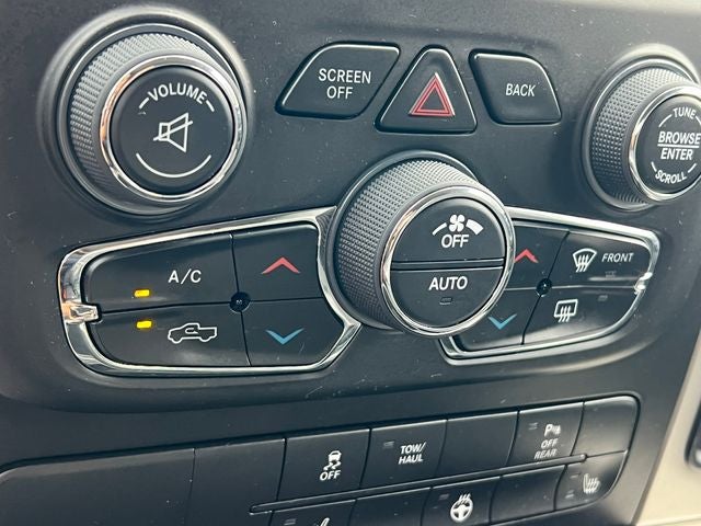 2019 RAM 1500 Classic SLT