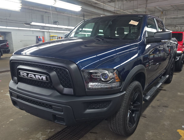 2024 RAM 1500 Classic Warlock Crew Cab 4x4 5'7' Box