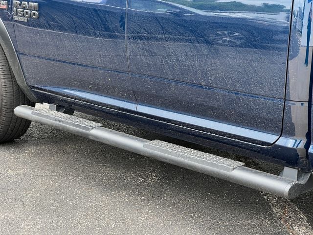 2024 RAM 1500 Classic Warlock Crew Cab 4x4 5'7' Box