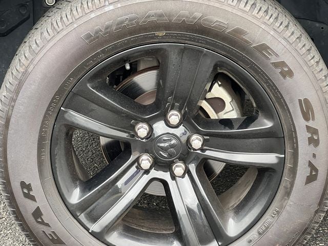2024 RAM 1500 Classic Warlock Crew Cab 4x4 5'7' Box