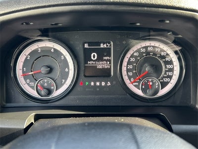 2024 RAM 1500 Classic Warlock Crew Cab 4x4 5'7' Box