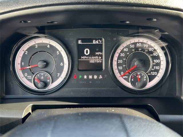 2024 RAM 1500 Classic Warlock Crew Cab 4x4 5'7' Box